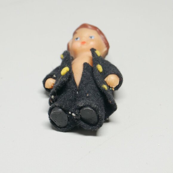 Vintage '60s Tiny German ARI Rubber Baby Doll Toy - Picture 2 of 5